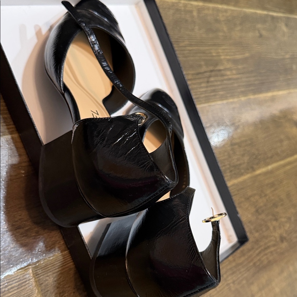CHANEL Black Leather Mary Jane Low Block Heel Pumps - Picture 5 of 15